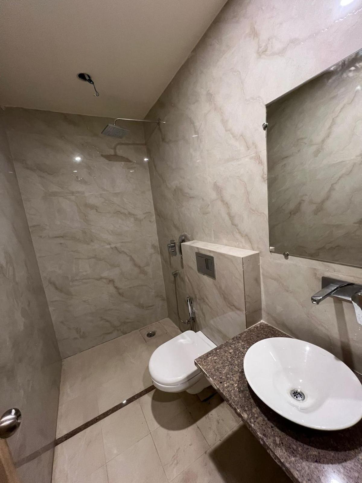 Hotel Aqua Vibes Rišikéš Exteriér fotografie
